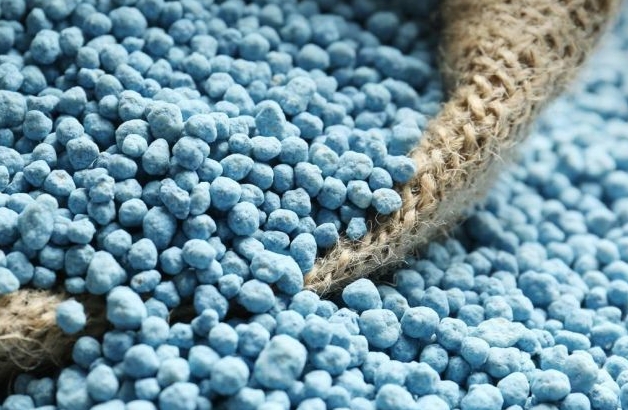 Использование минеральных удобрений осенью